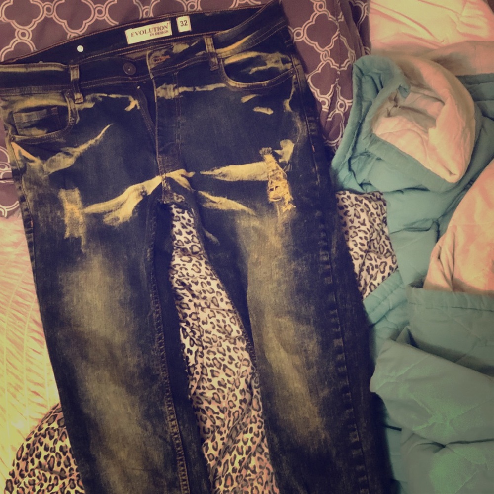 Evolution jeans( Size 32) Skinny fit